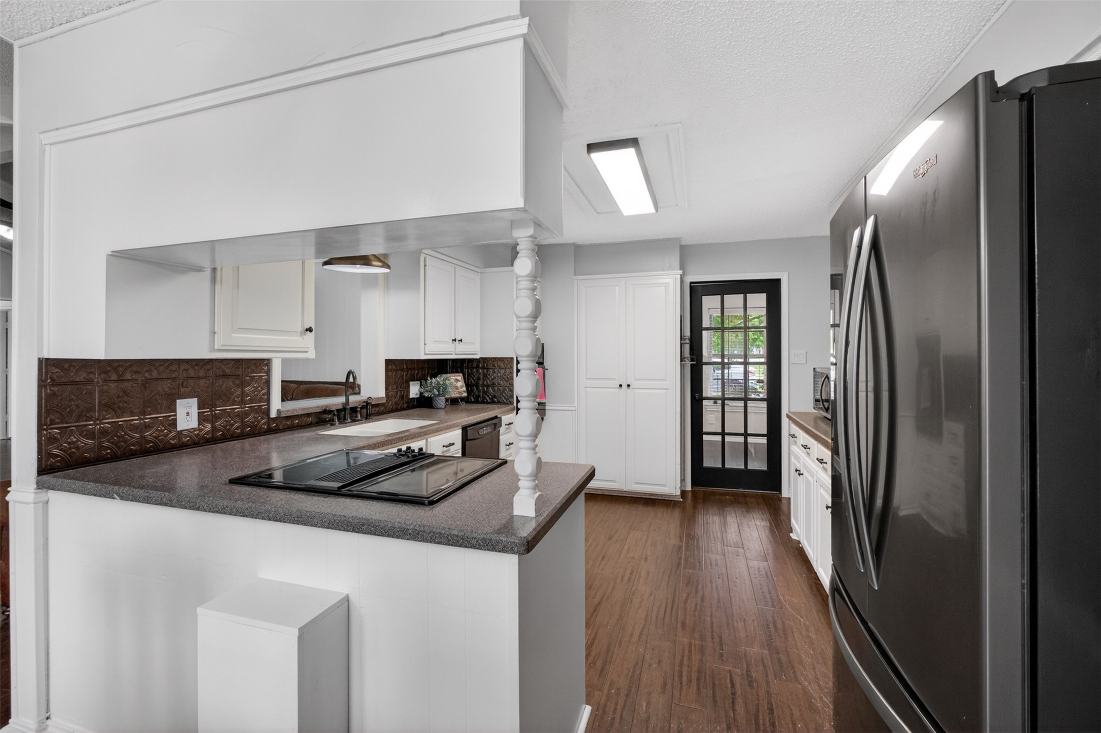 4607 Sachse Road Sachse TX 75048