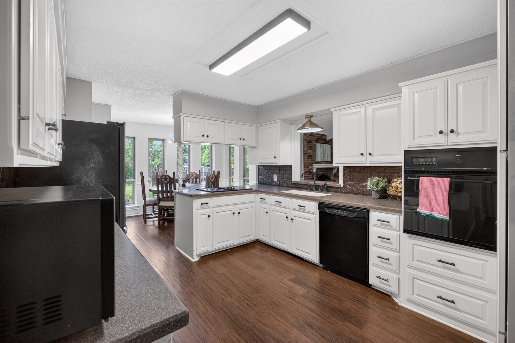 4607 Sachse Road Sachse TX 75048