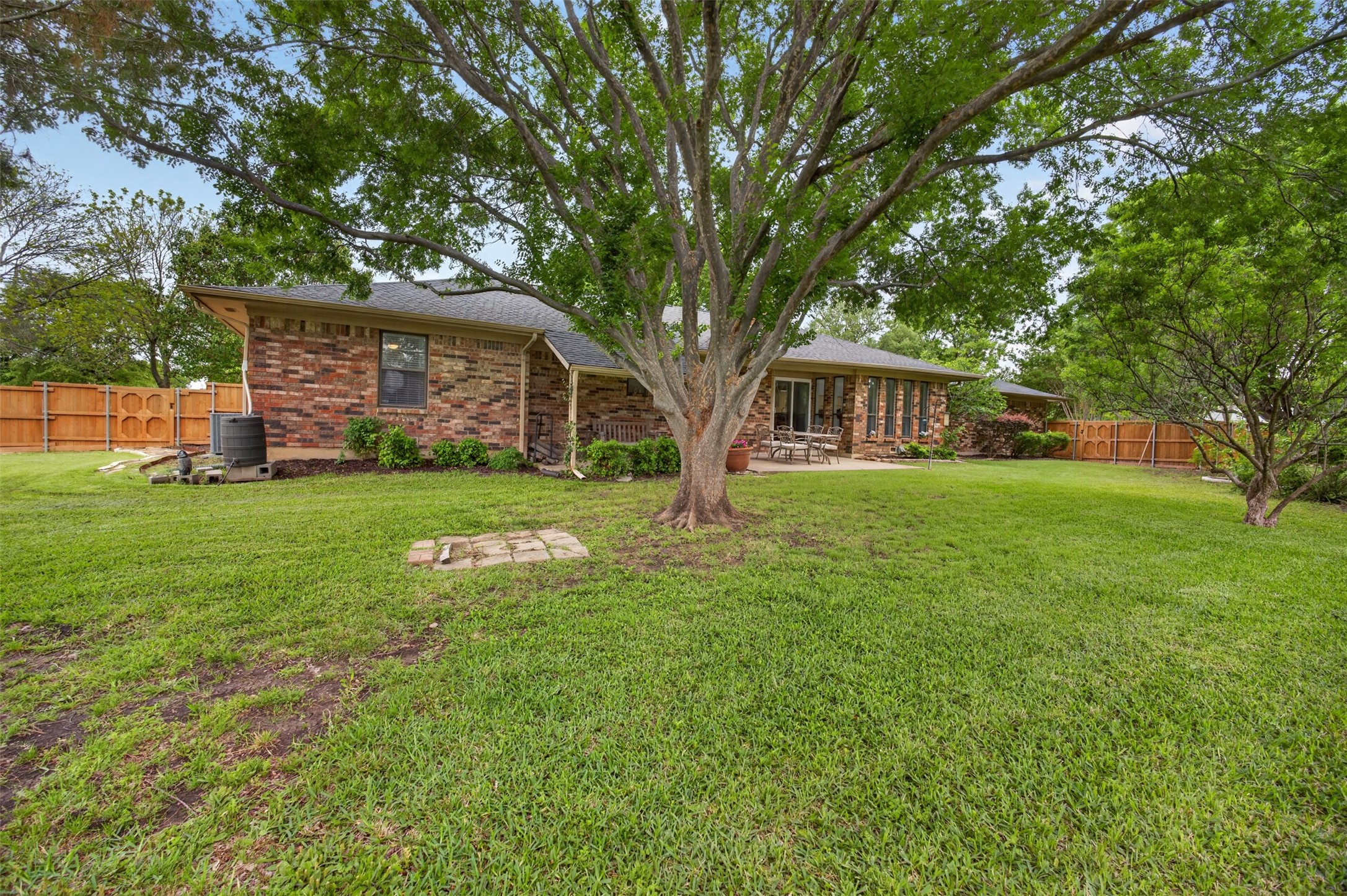 4607 Sachse Road Sachse TX 75048