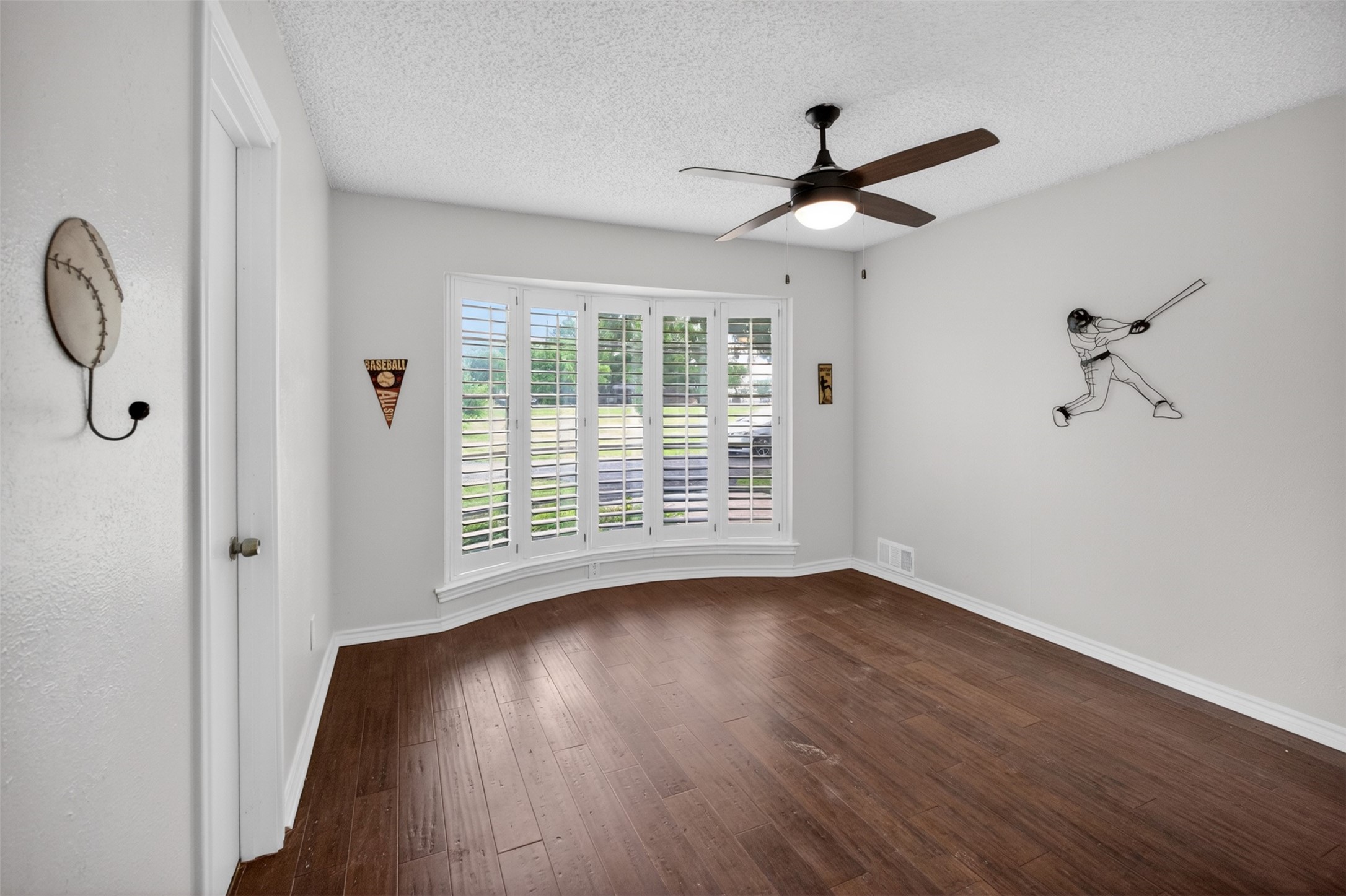 4607 Sachse Road Sachse TX 75048