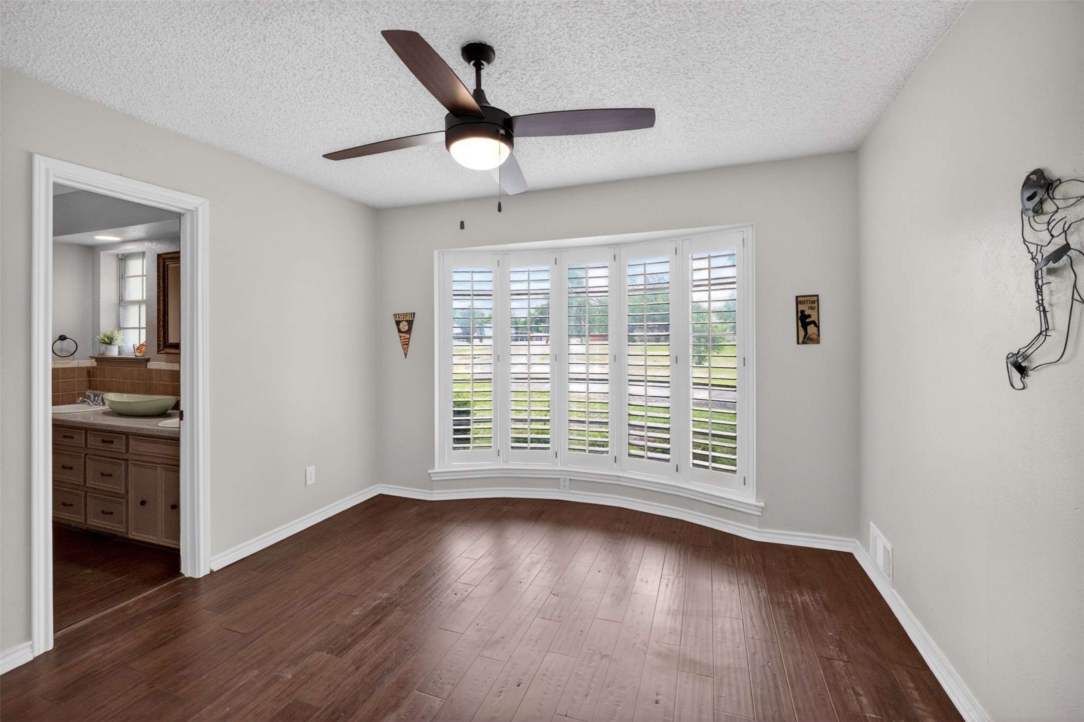 4607 Sachse Road Sachse TX 75048