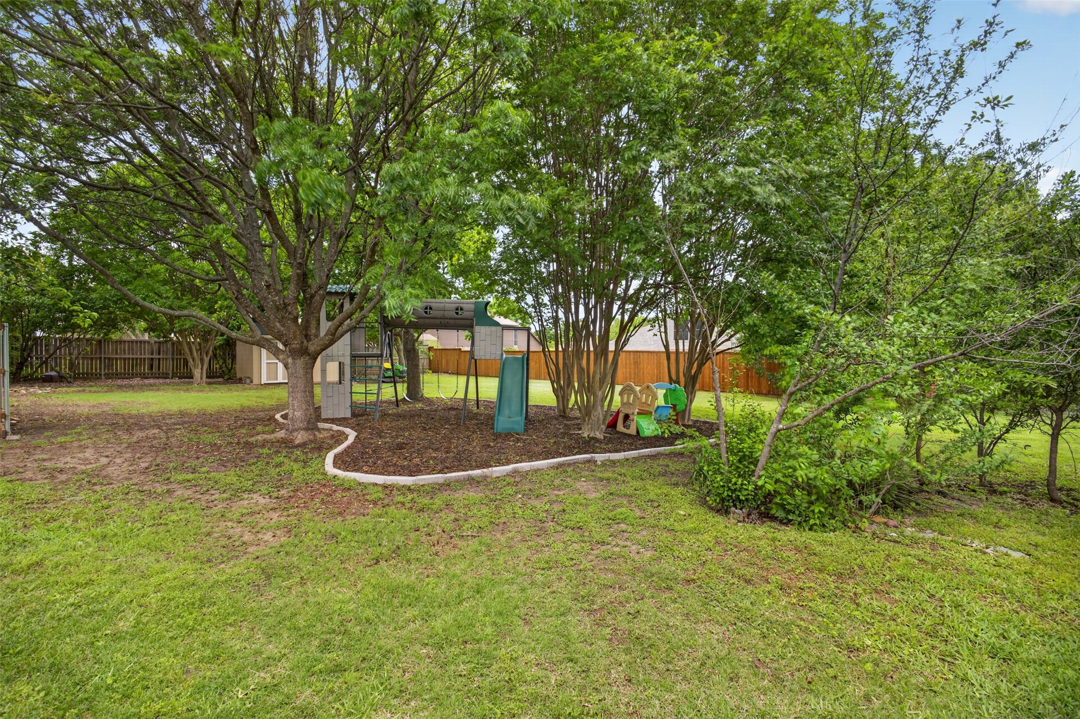 4607 Sachse Road Sachse TX 75048