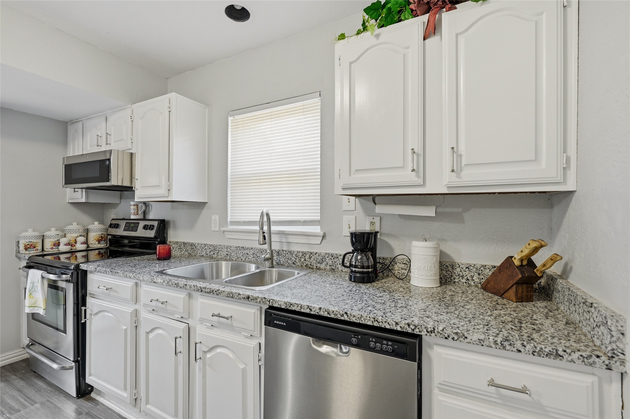 2848 Harbinger Lane Dallas TX 75287
