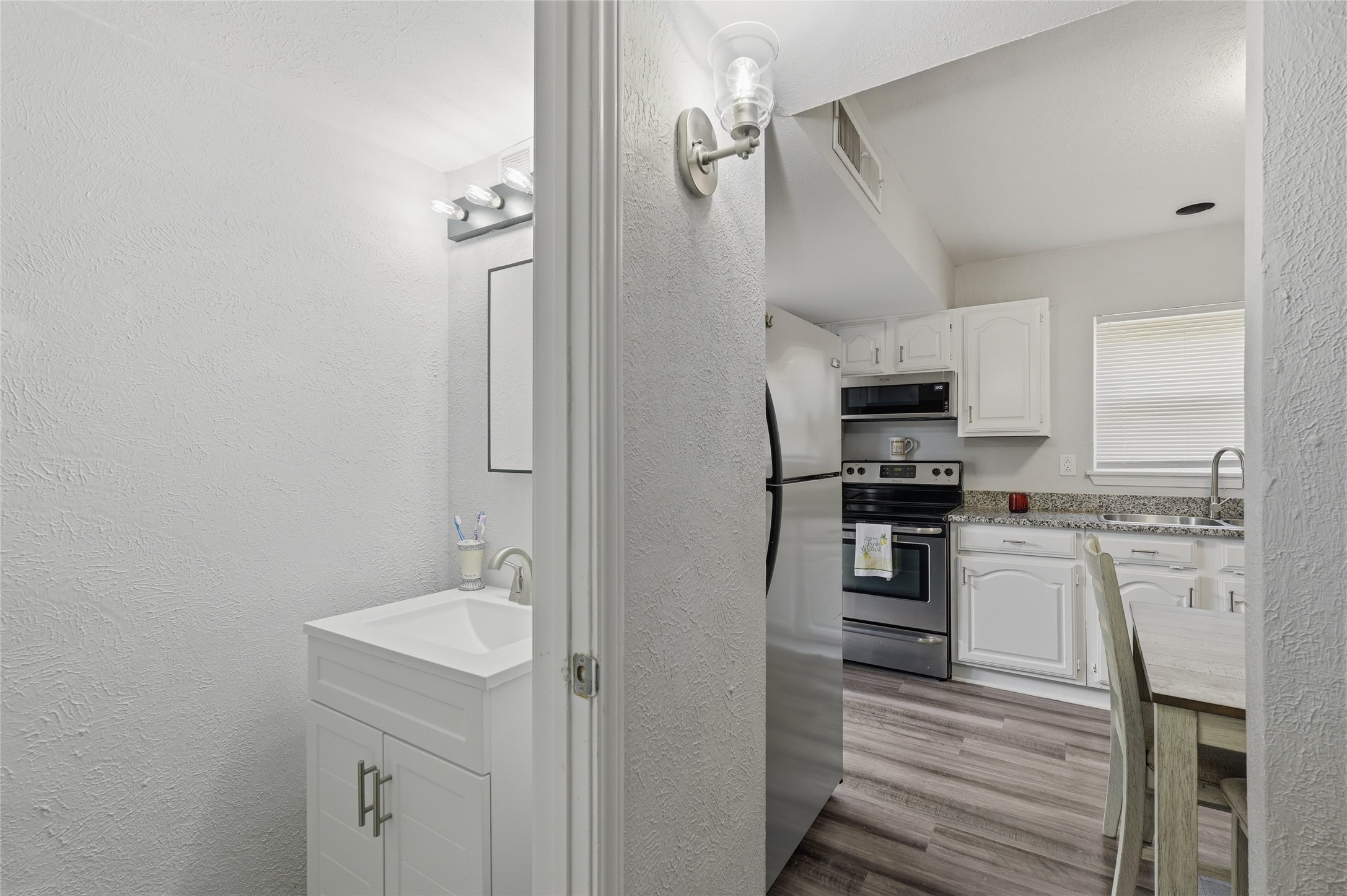 2848 Harbinger Lane Dallas TX 75287