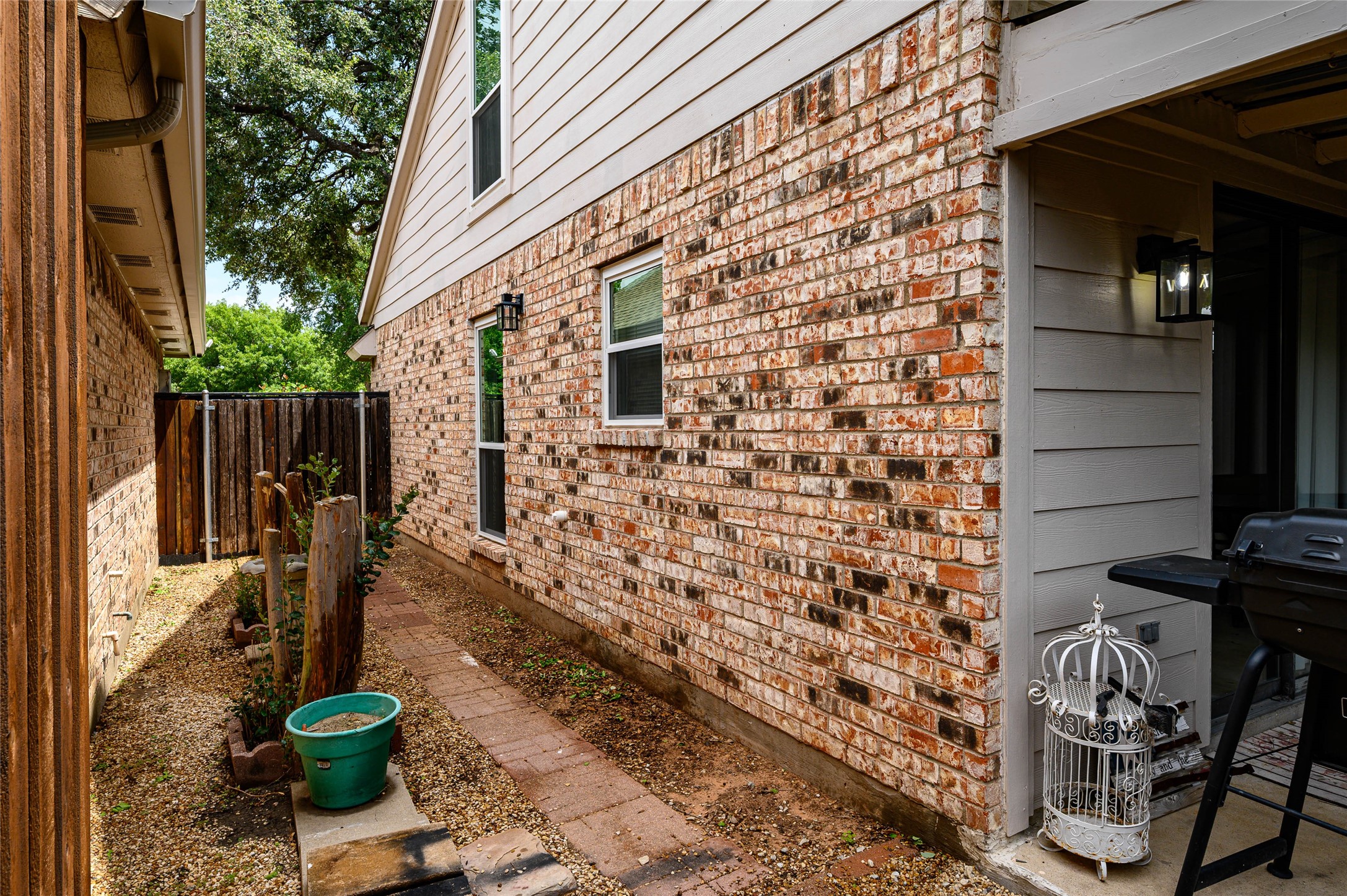 2848 Harbinger Lane Dallas TX 75287