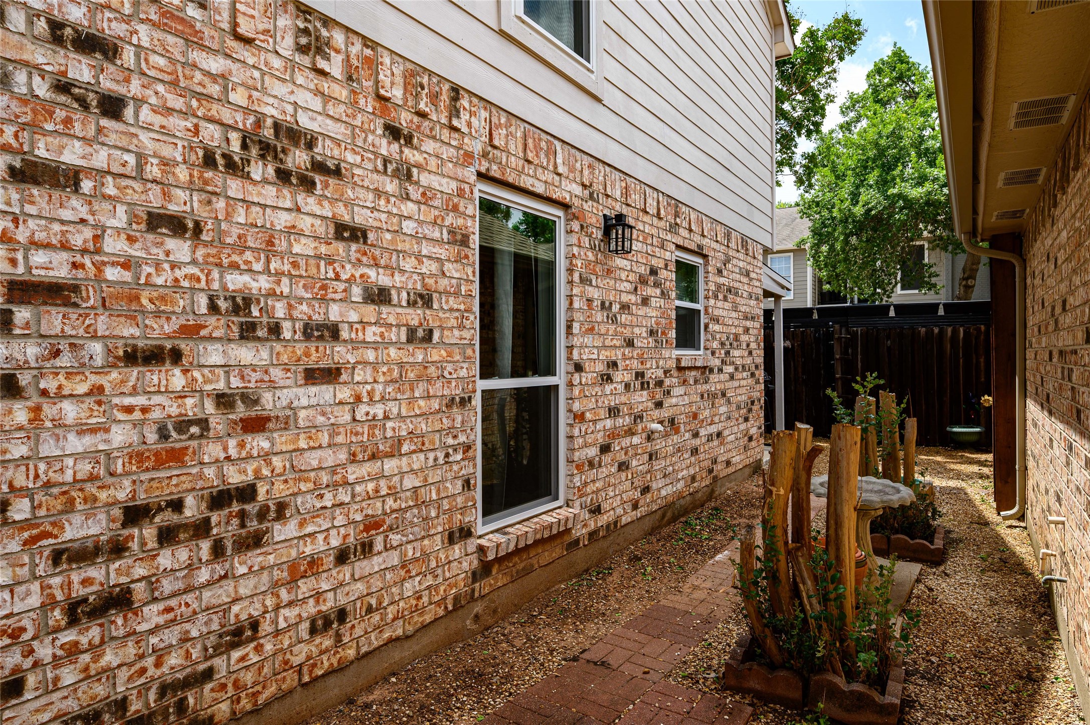 2848 Harbinger Lane Dallas TX 75287