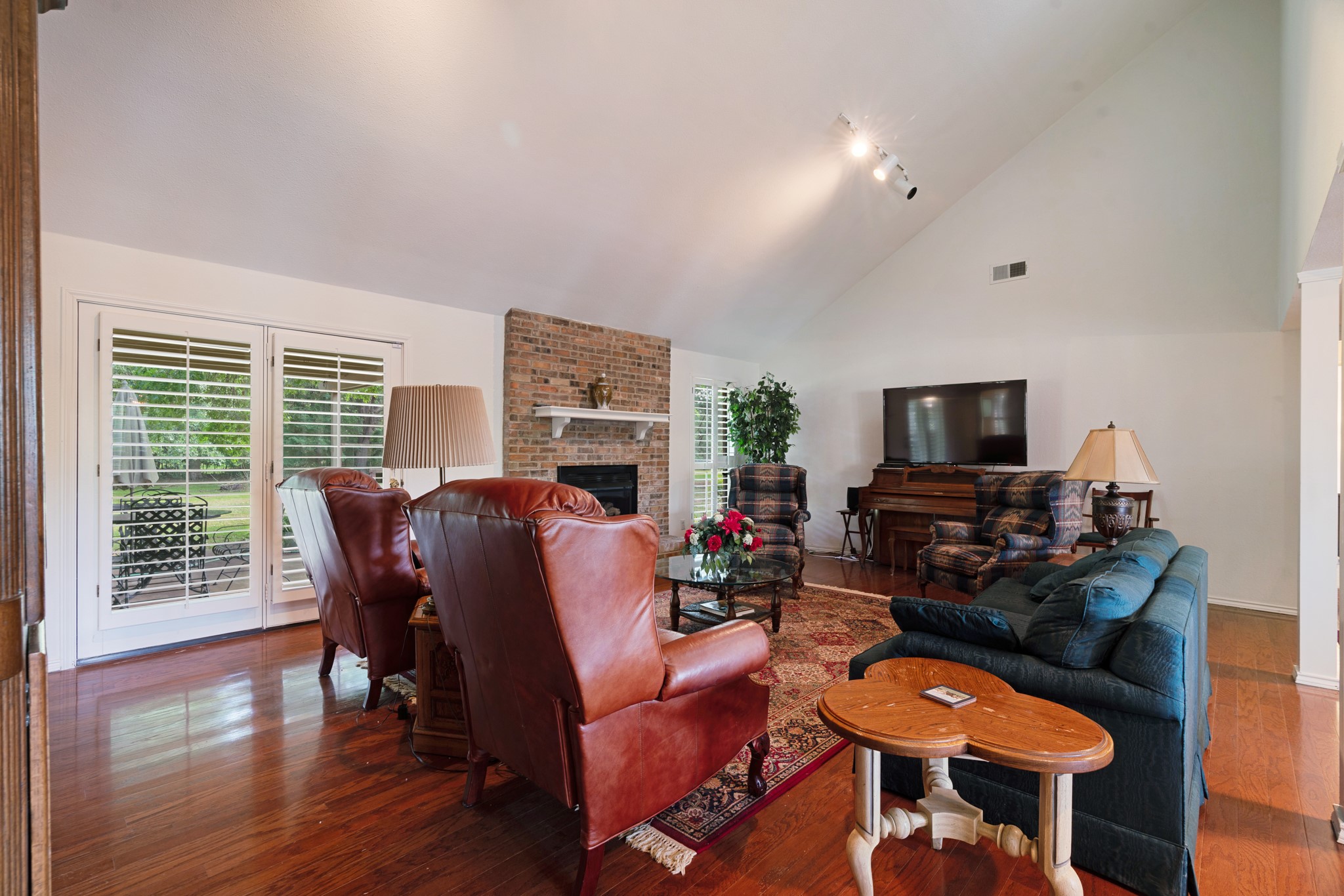 4110 Lakeshore Drive Reno TX 75462