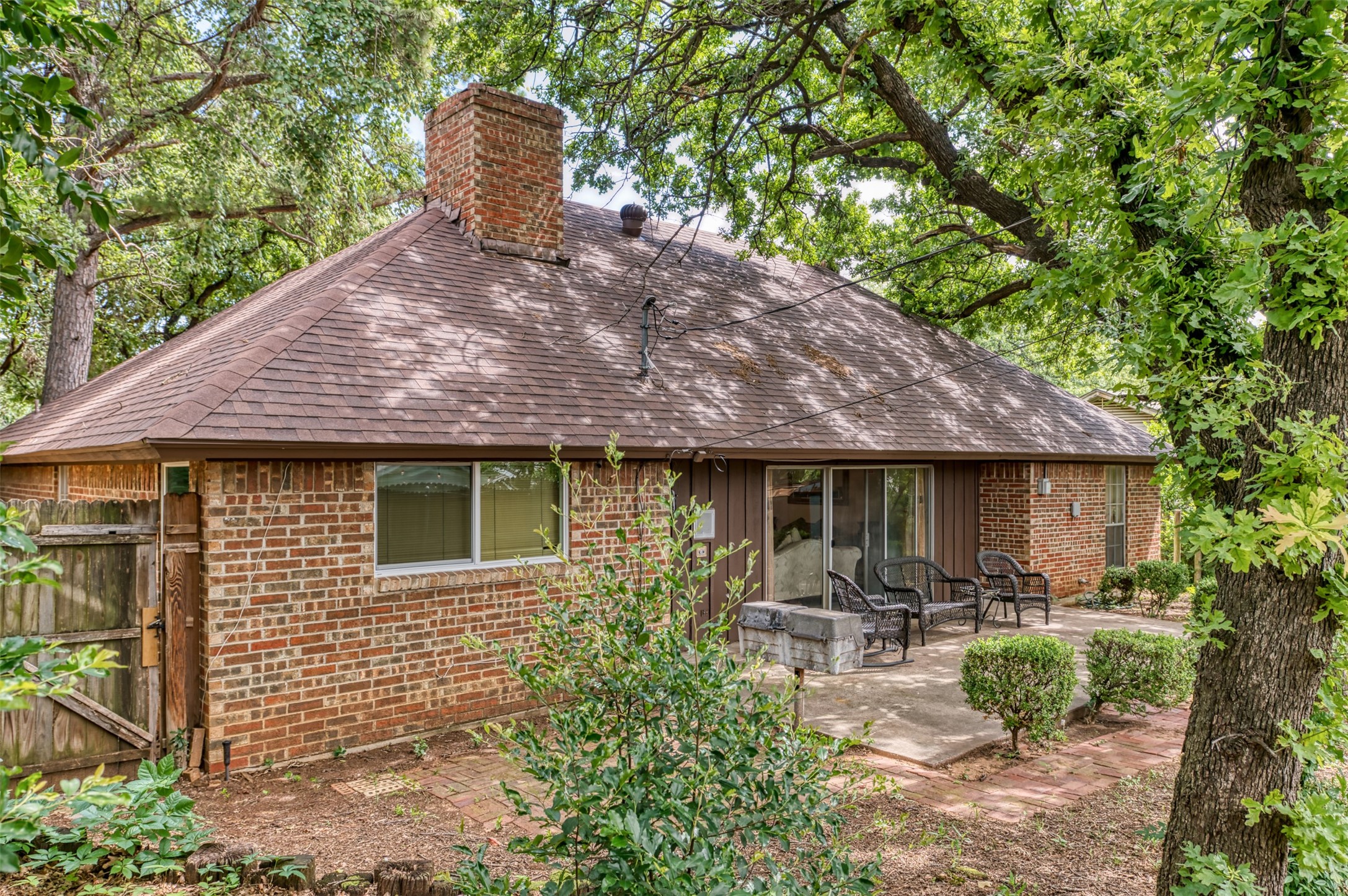 7432 Brentwood Stair Road Fort Worth TX 76112