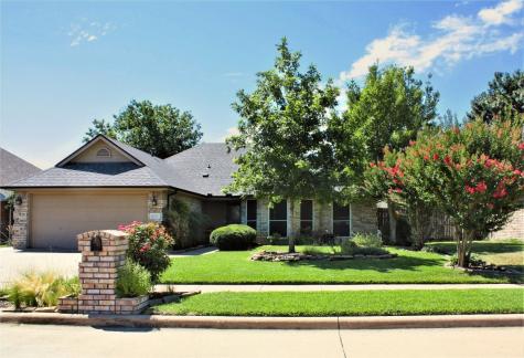 1089 Westgrove Drive Saginaw TX 76179