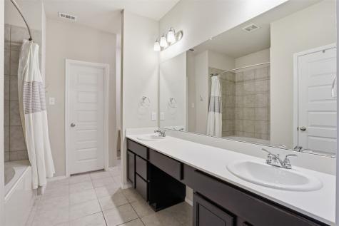 2820 Bursera Lane Fort Worth TX 76108