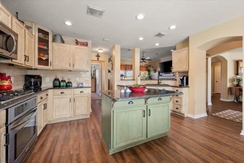 1917 Bentwater Parkway Granbury TX 76049