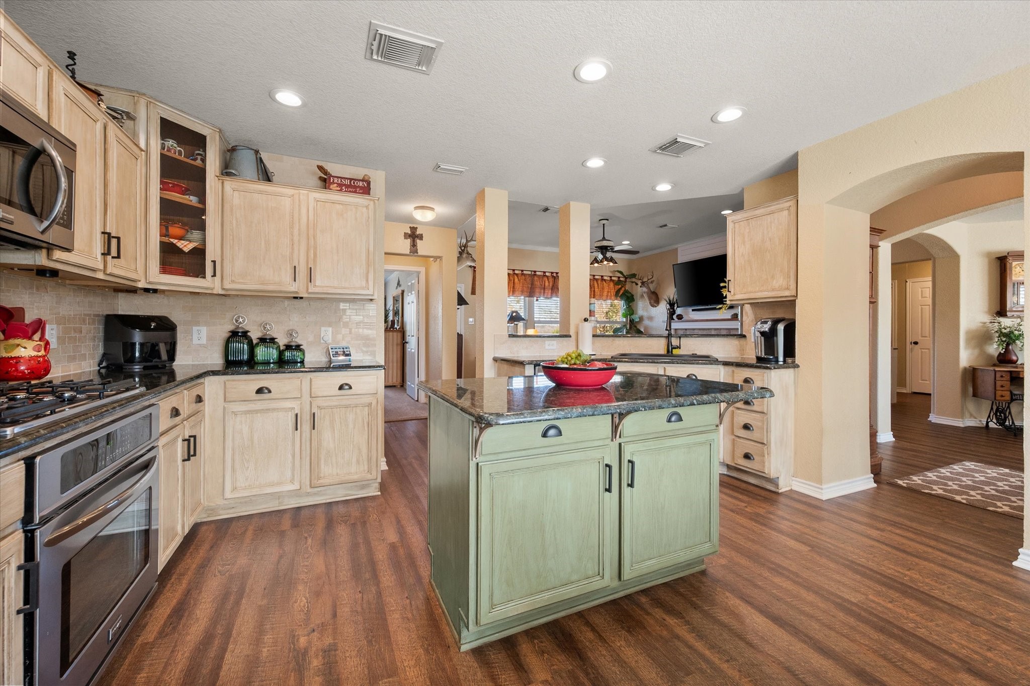1917 Bentwater Parkway Granbury TX 76049