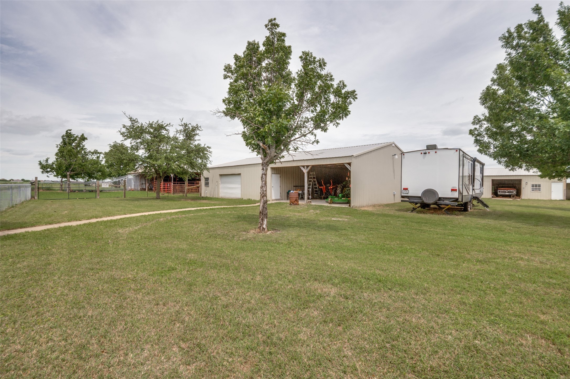4125 Fm 813 Waxahachie TX 75165