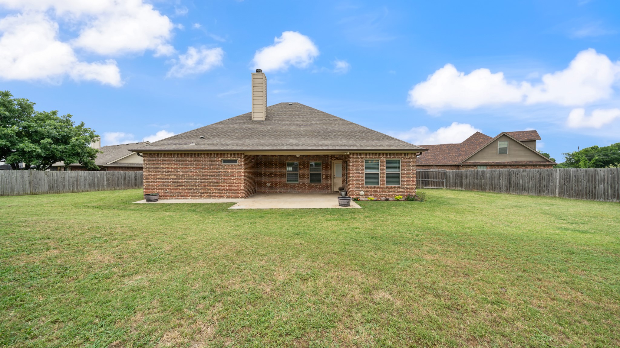 1401 Ridgebriar Drive Kaufman TX 75142