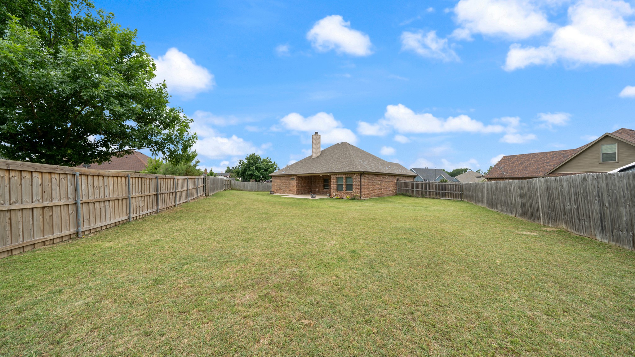 1401 Ridgebriar Drive Kaufman TX 75142