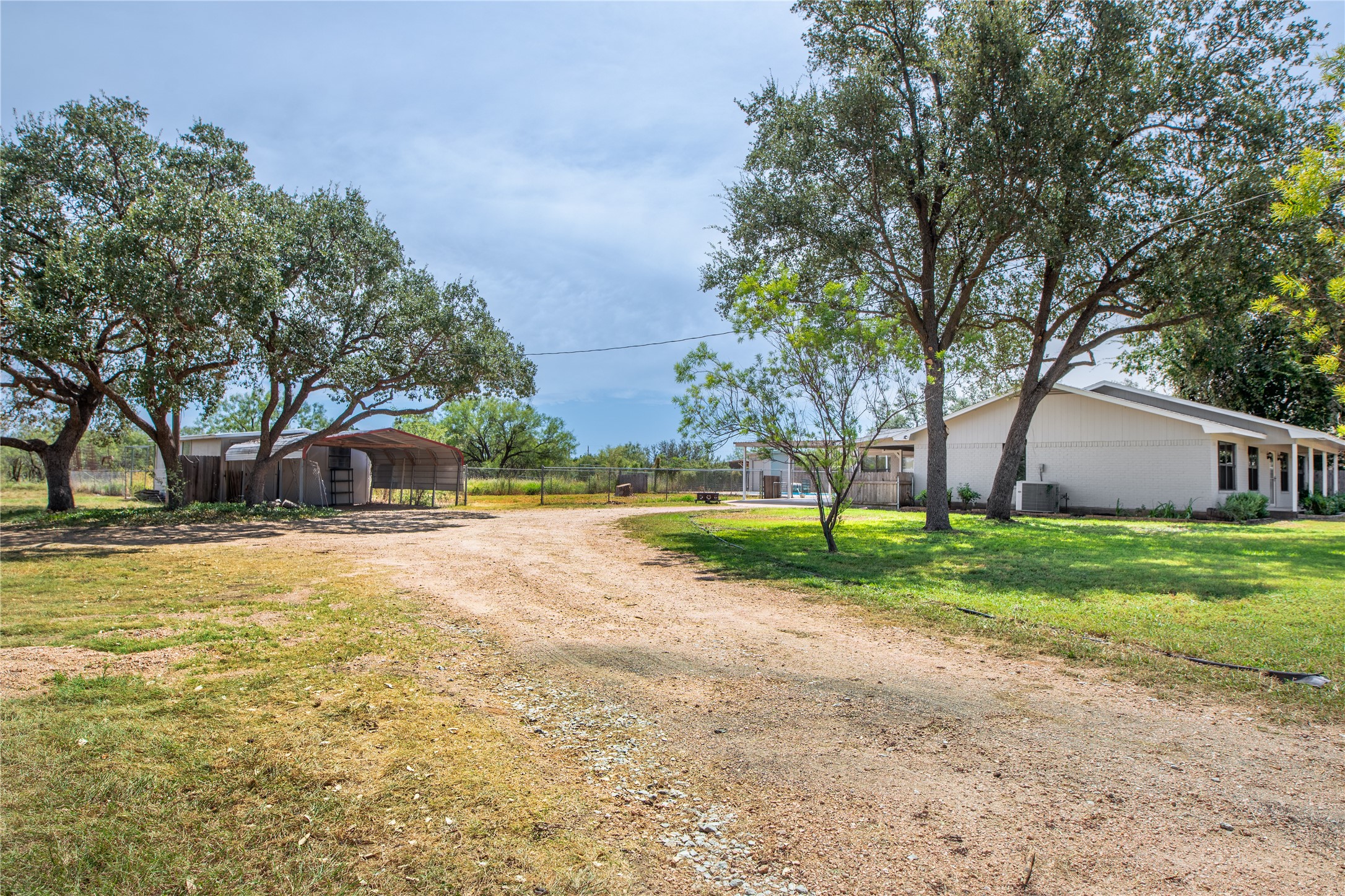 104 Voca Brady TX 76825