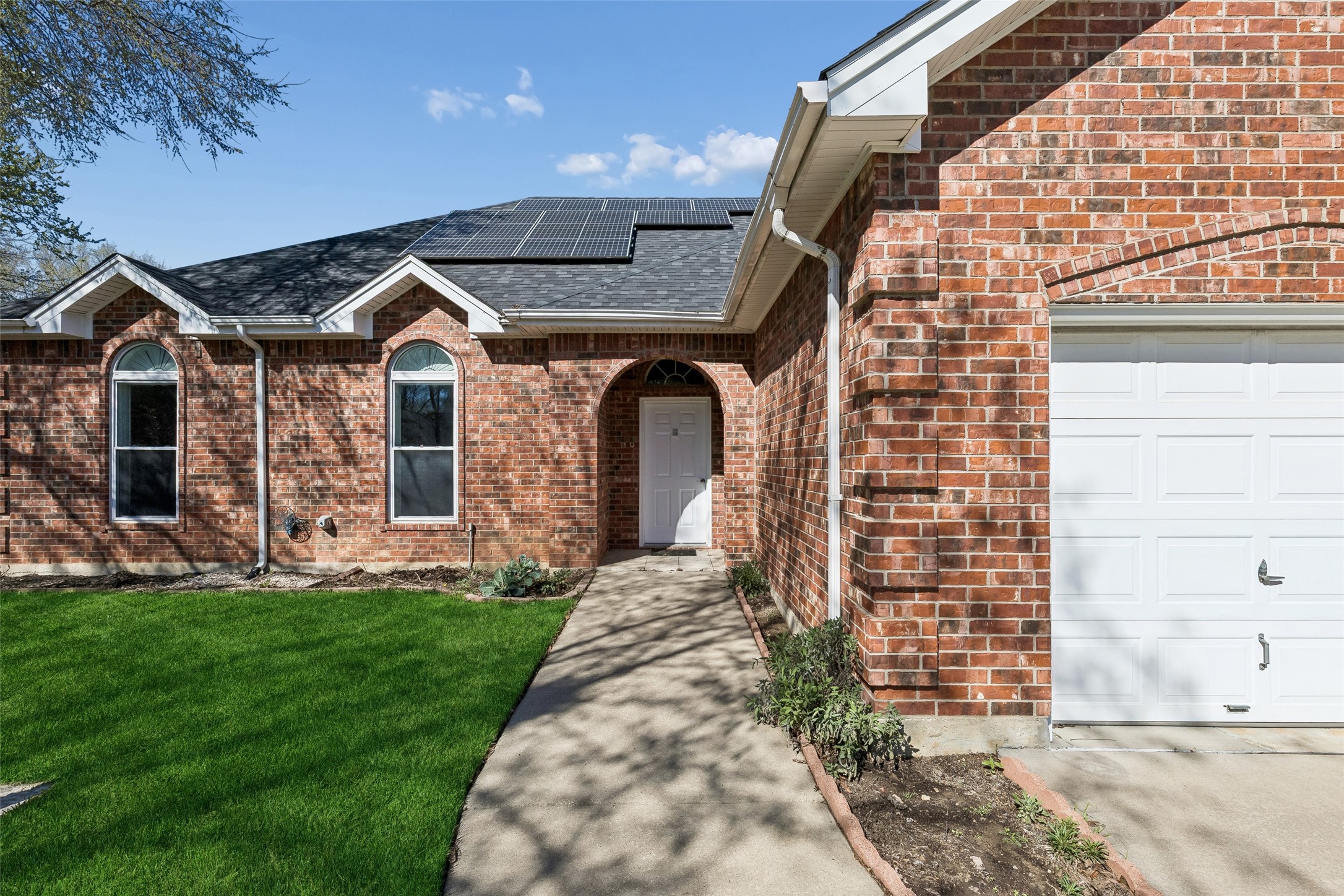 6406 Scotsbluff Court Arlington TX 76001