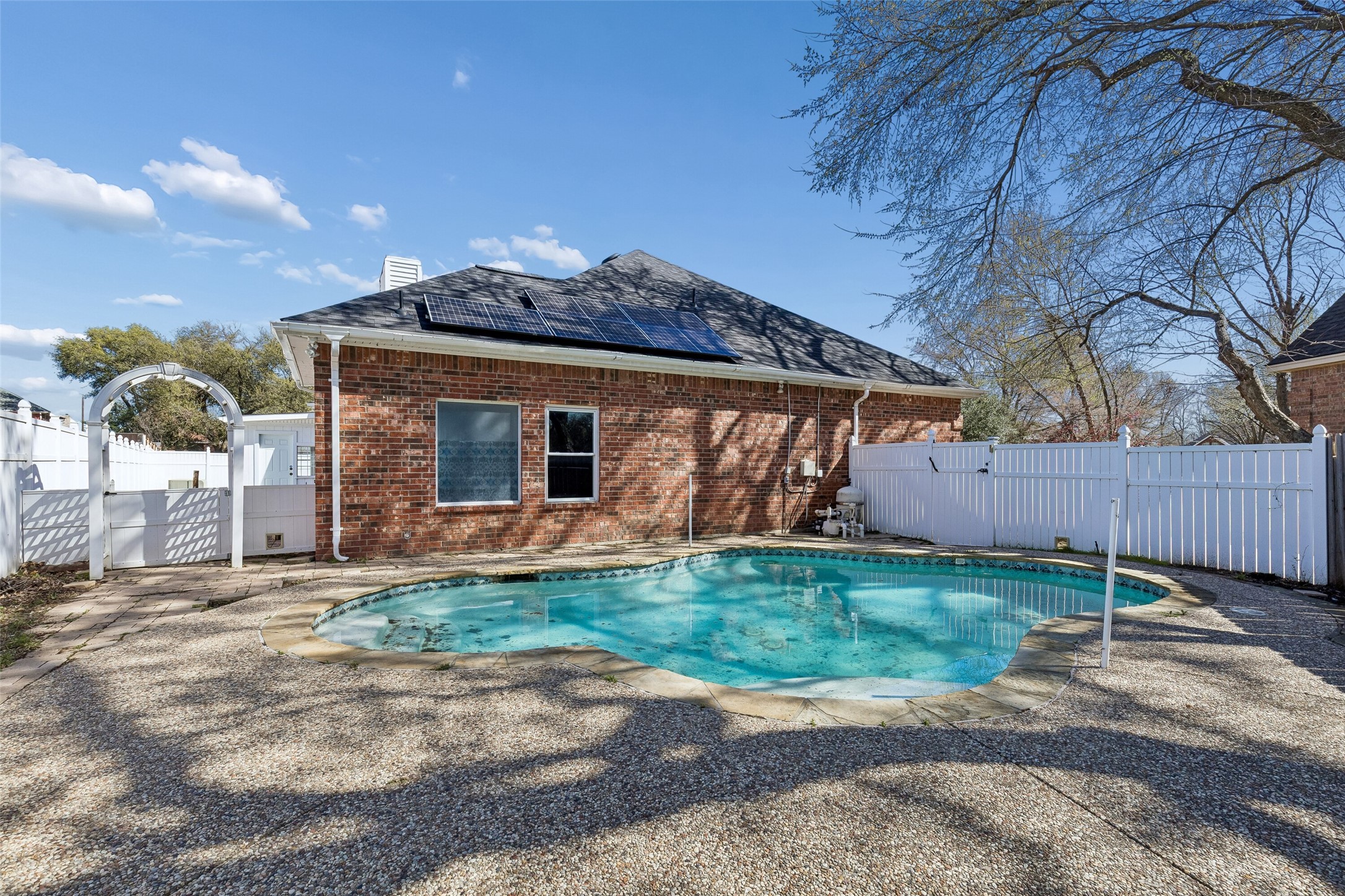 6406 Scotsbluff Court Arlington TX 76001