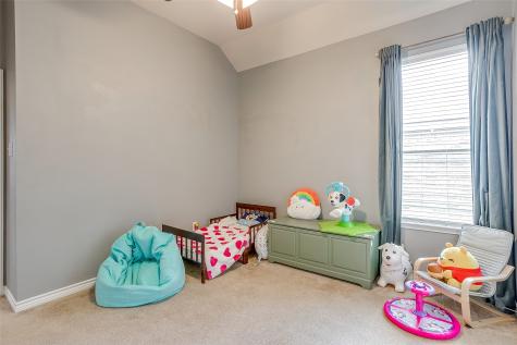 832 Peach Lane Burleson TX 76028