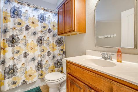 832 Peach Lane Burleson TX 76028