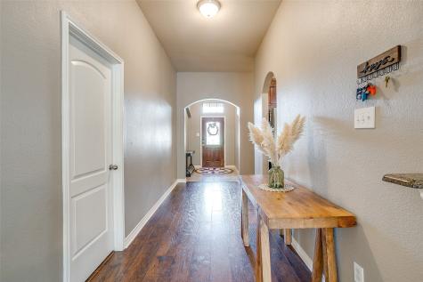 832 Peach Lane Burleson TX 76028