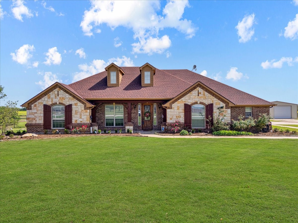 6733 Mustang Trail Sanger TX 76266