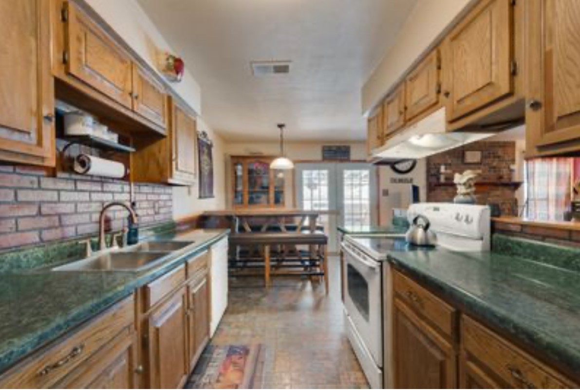 13240 Saratoga Lane Balch Springs TX 75180