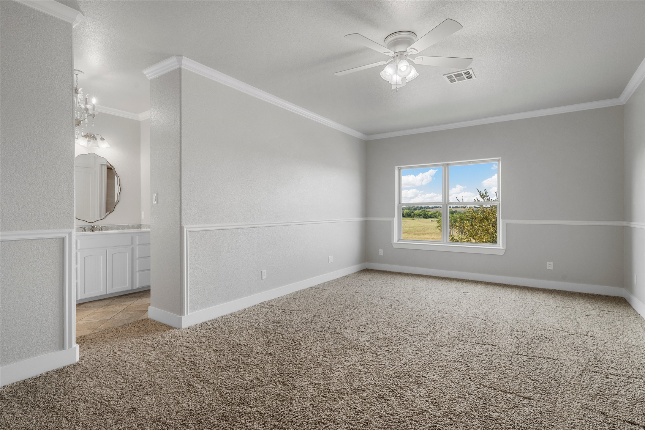 15949 E Us Highway 190 Rogers TX 76569