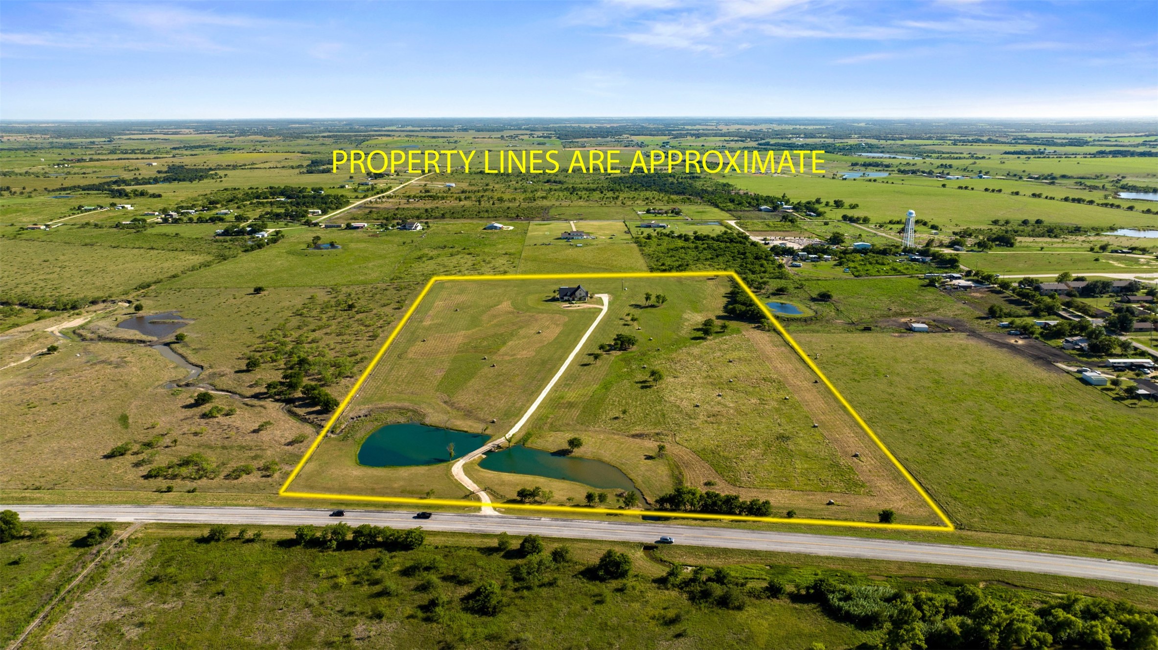 15949 E Us Highway 190 Rogers TX 76569