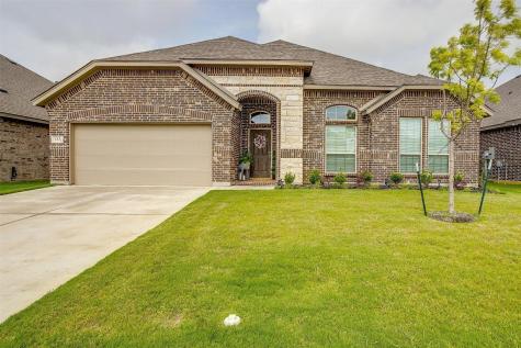 113 Independence Drive Joshua TX 76058