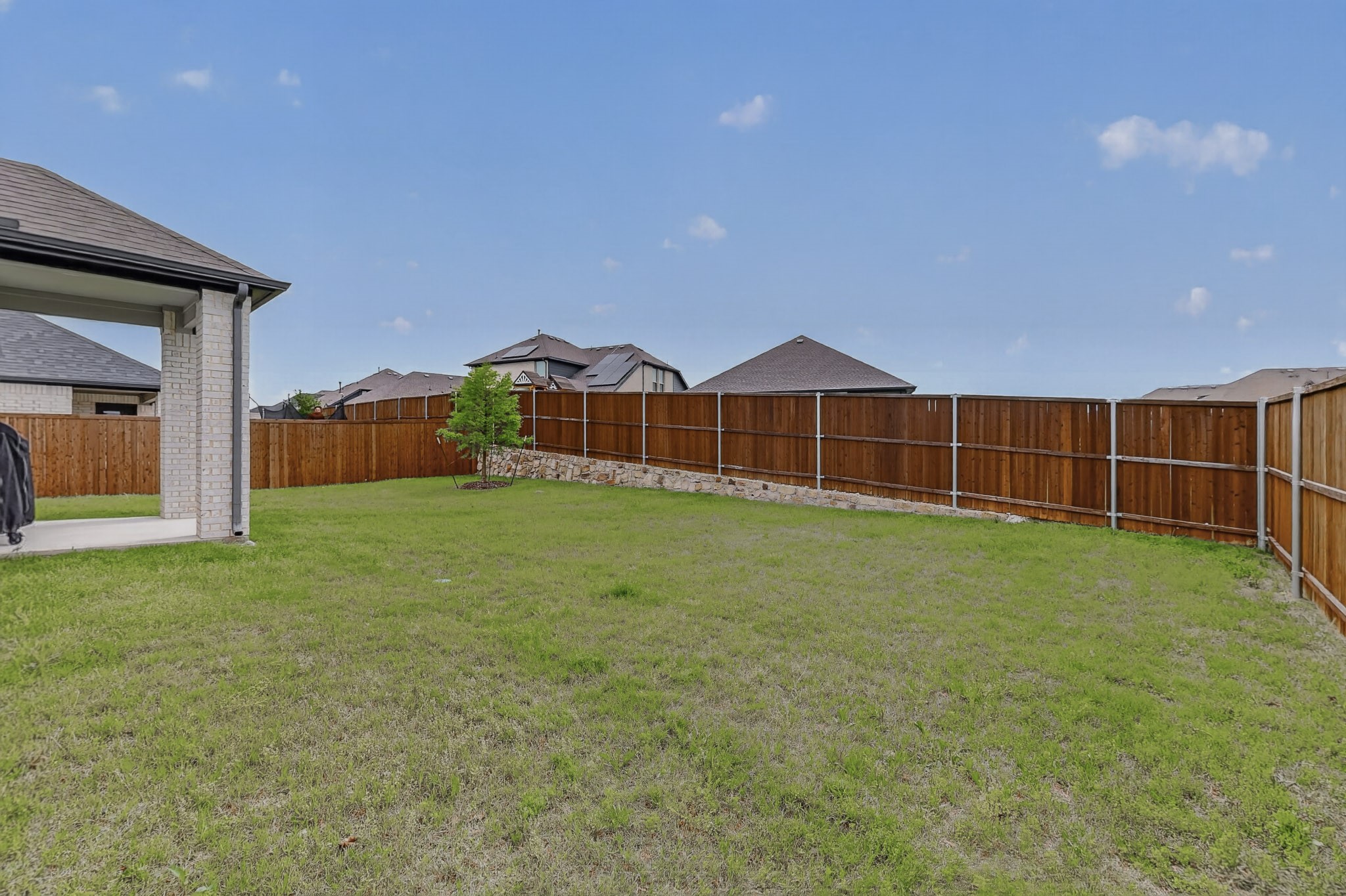 655 Southern Hills Drive Red Oak TX 75154