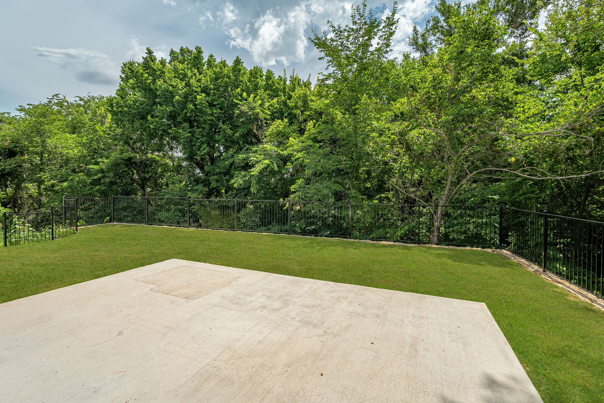 1412 Bearpath Way Gunter TX 75058