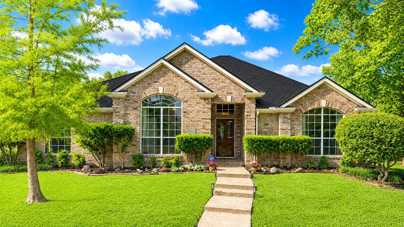 1906 Walnut Hill Drive Rowlett TX 75088