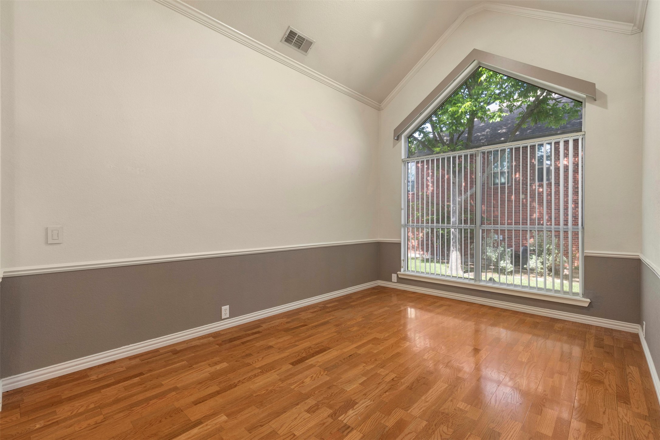 1906 Walnut Hill Drive Rowlett TX 75088