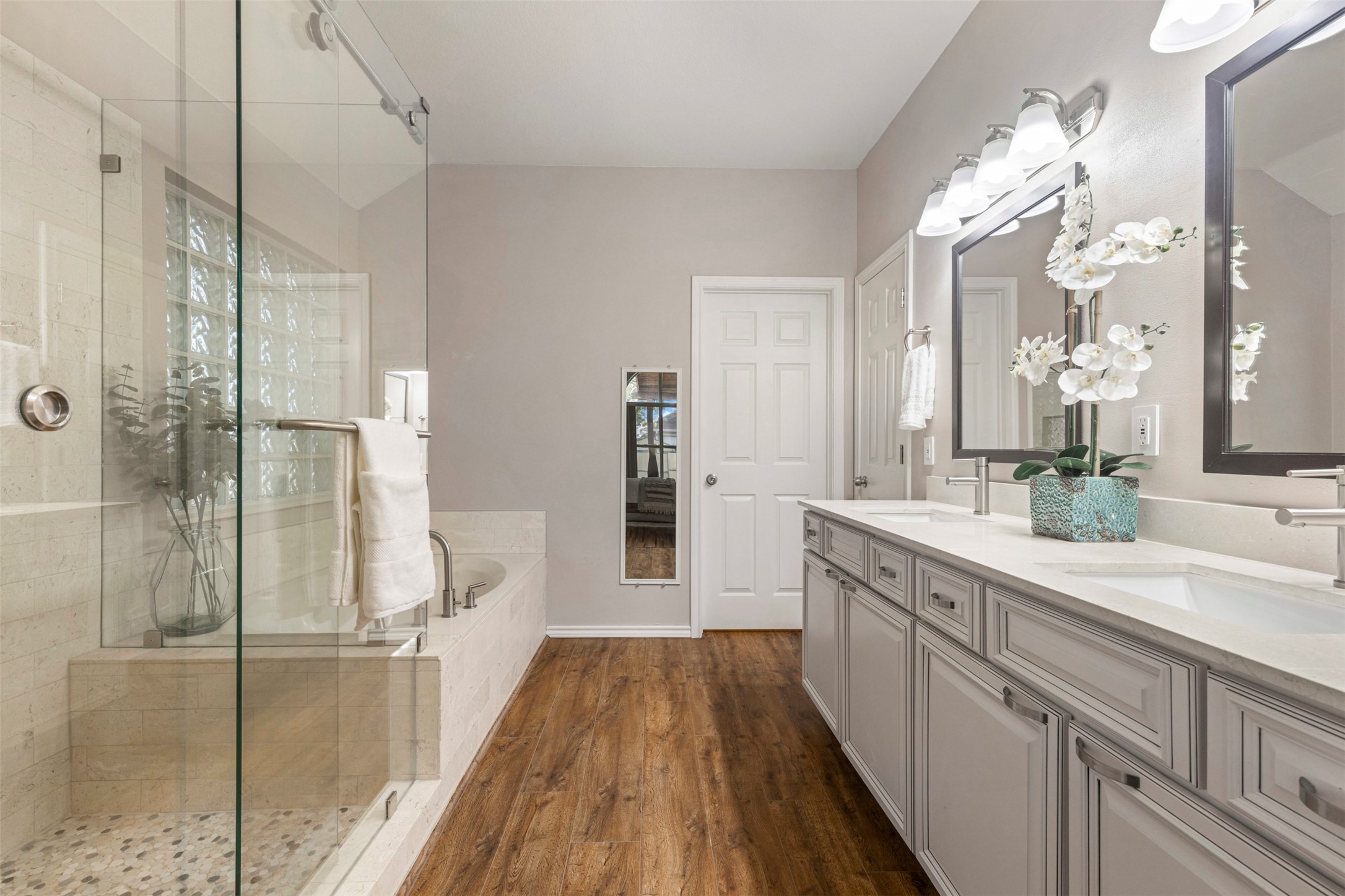 1906 Walnut Hill Drive Rowlett TX 75088