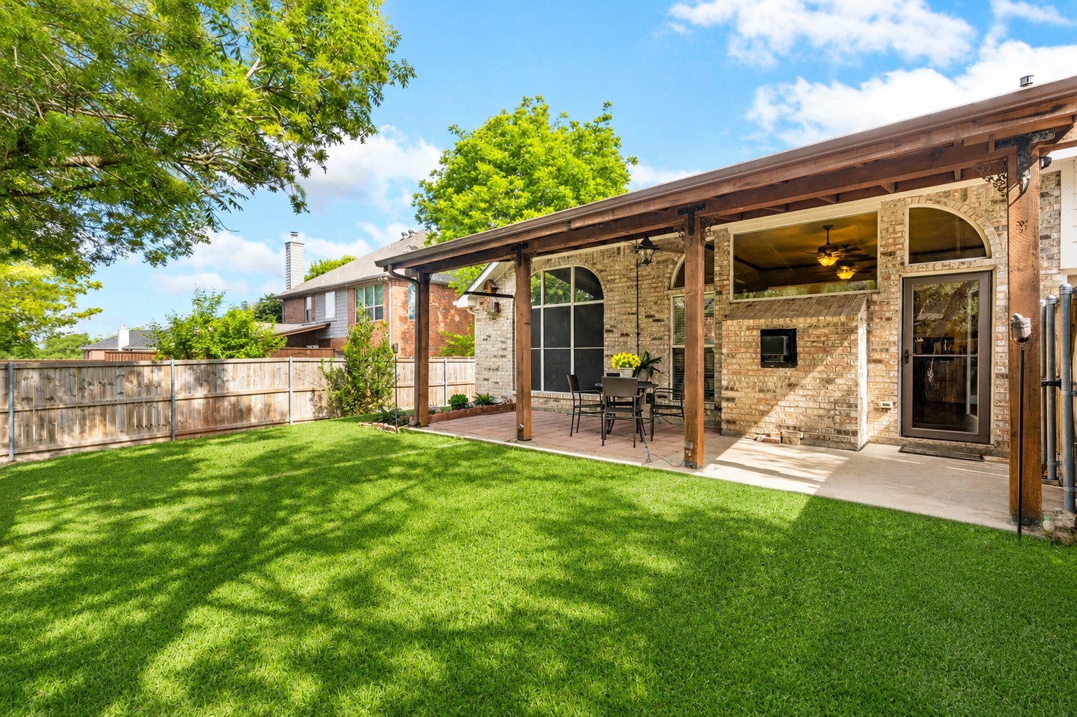 1906 Walnut Hill Drive Rowlett TX 75088