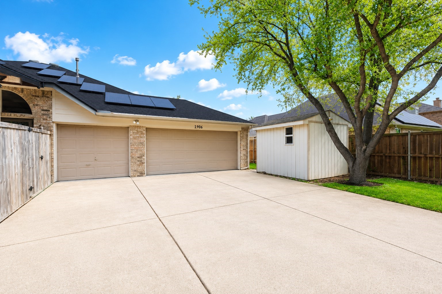1906 Walnut Hill Drive Rowlett TX 75088