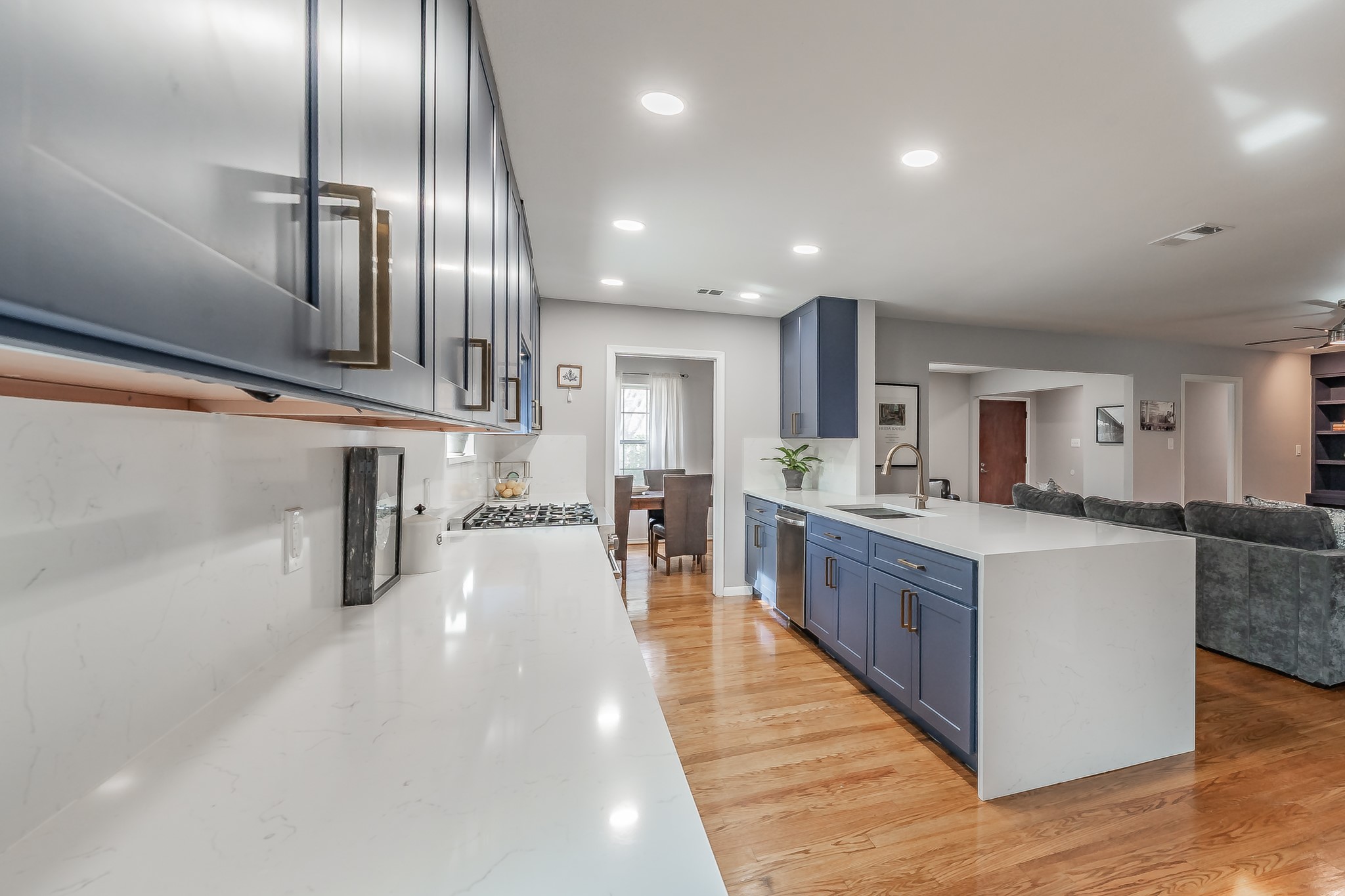 8426 Van Pelt Drive Dallas TX 75228