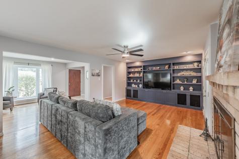 8426 Van Pelt Drive Dallas TX 75228