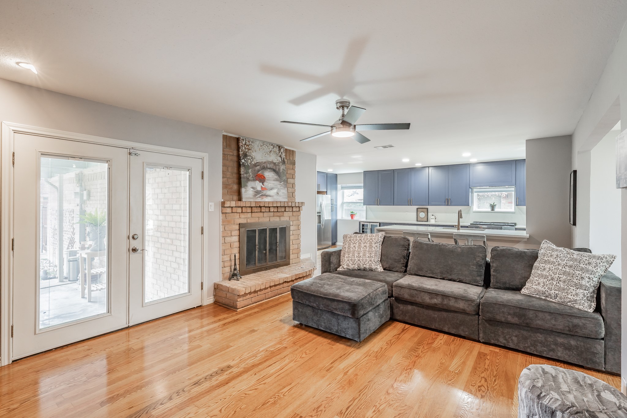 8426 Van Pelt Drive Dallas TX 75228