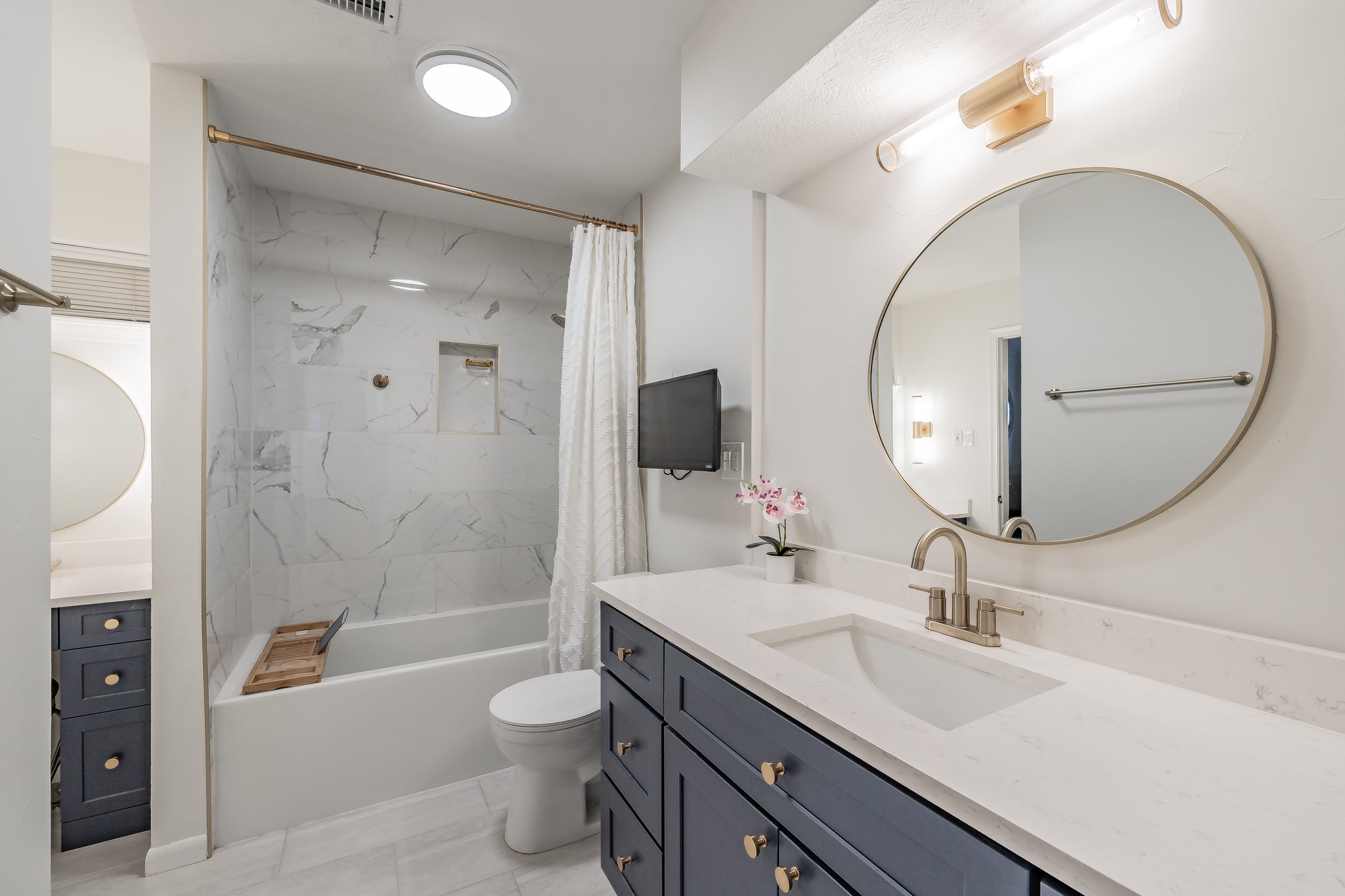 8426 Van Pelt Drive Dallas TX 75228