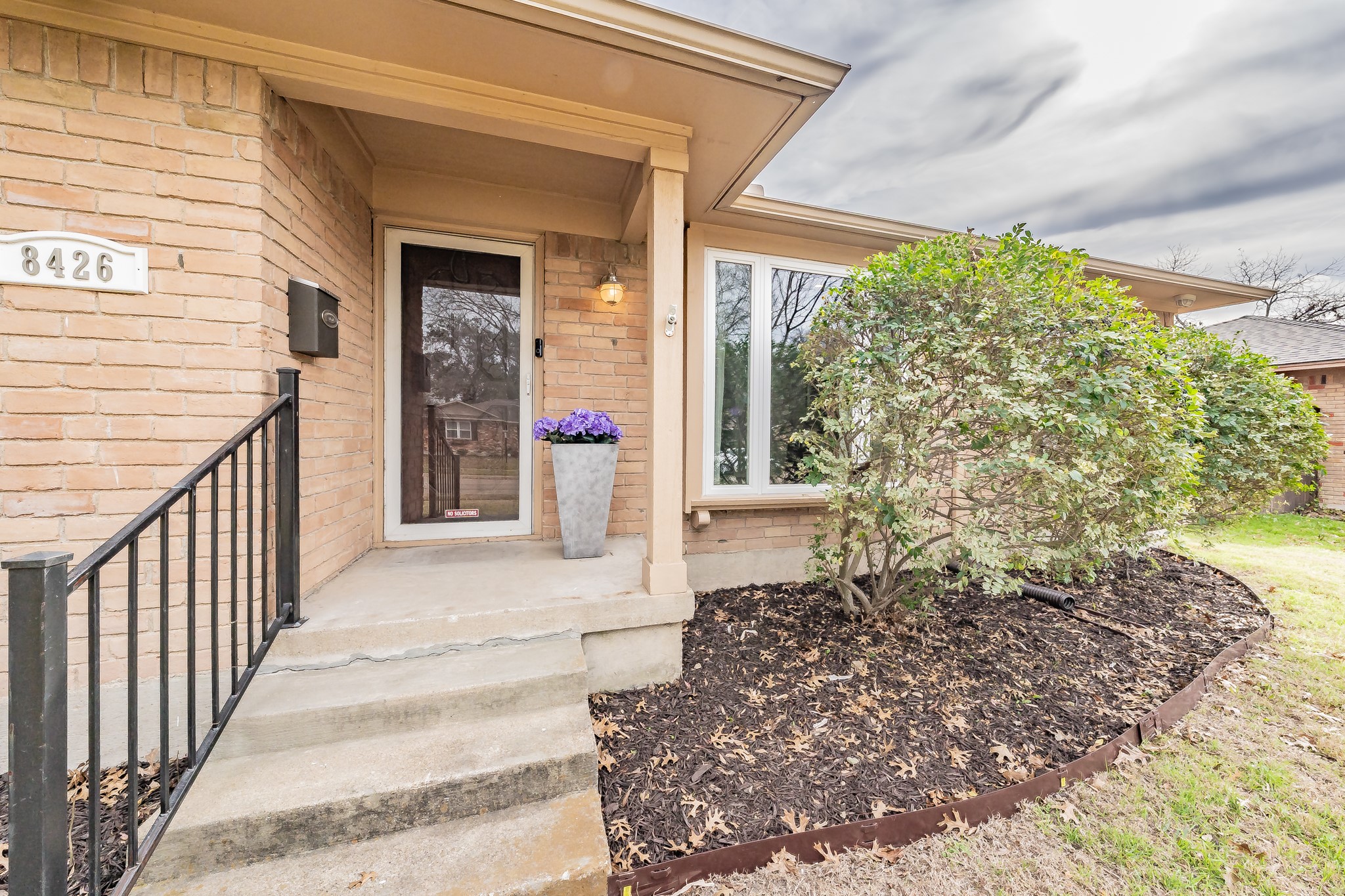 8426 Van Pelt Drive Dallas TX 75228