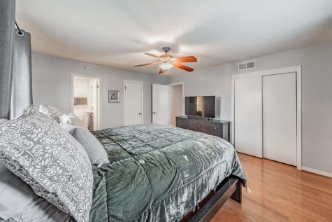 8426 Van Pelt Drive Dallas TX 75228