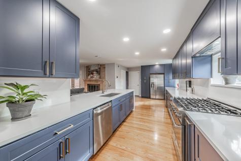 8426 Van Pelt Drive Dallas TX 75228