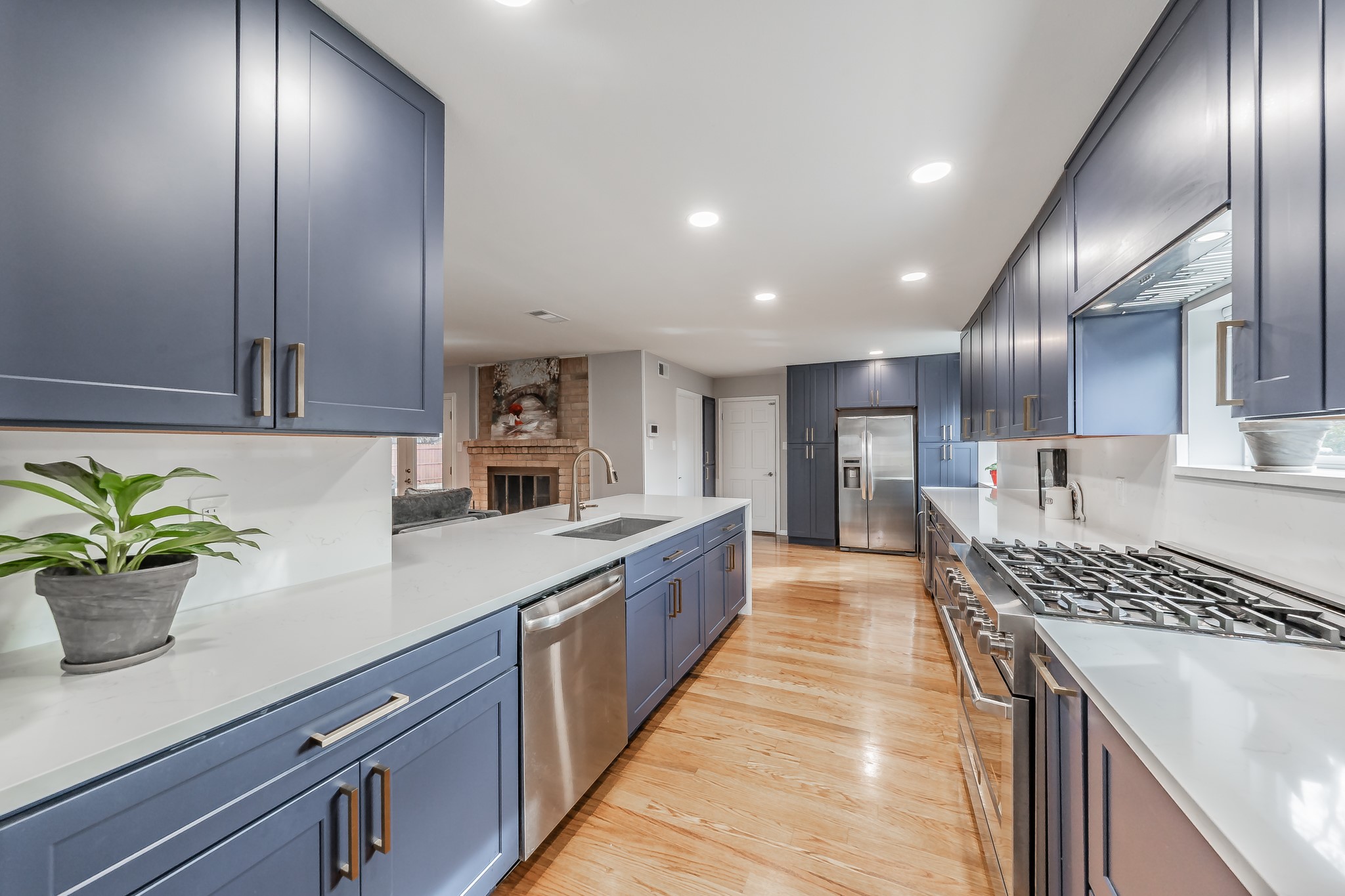 8426 Van Pelt Drive Dallas TX 75228