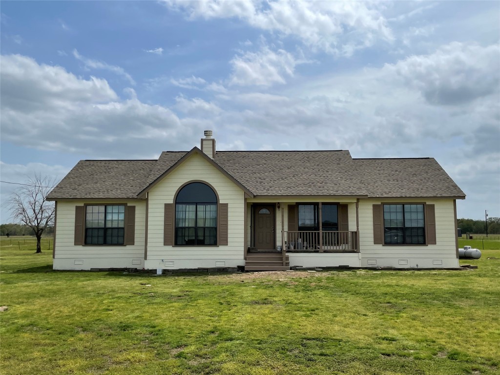 1811 Rs County Road 1402 Point TX 75472