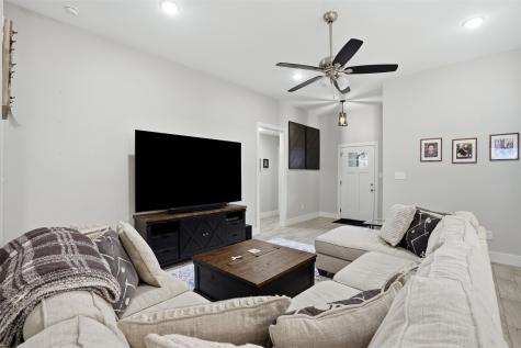 5502 Northview Court Granbury TX 76048