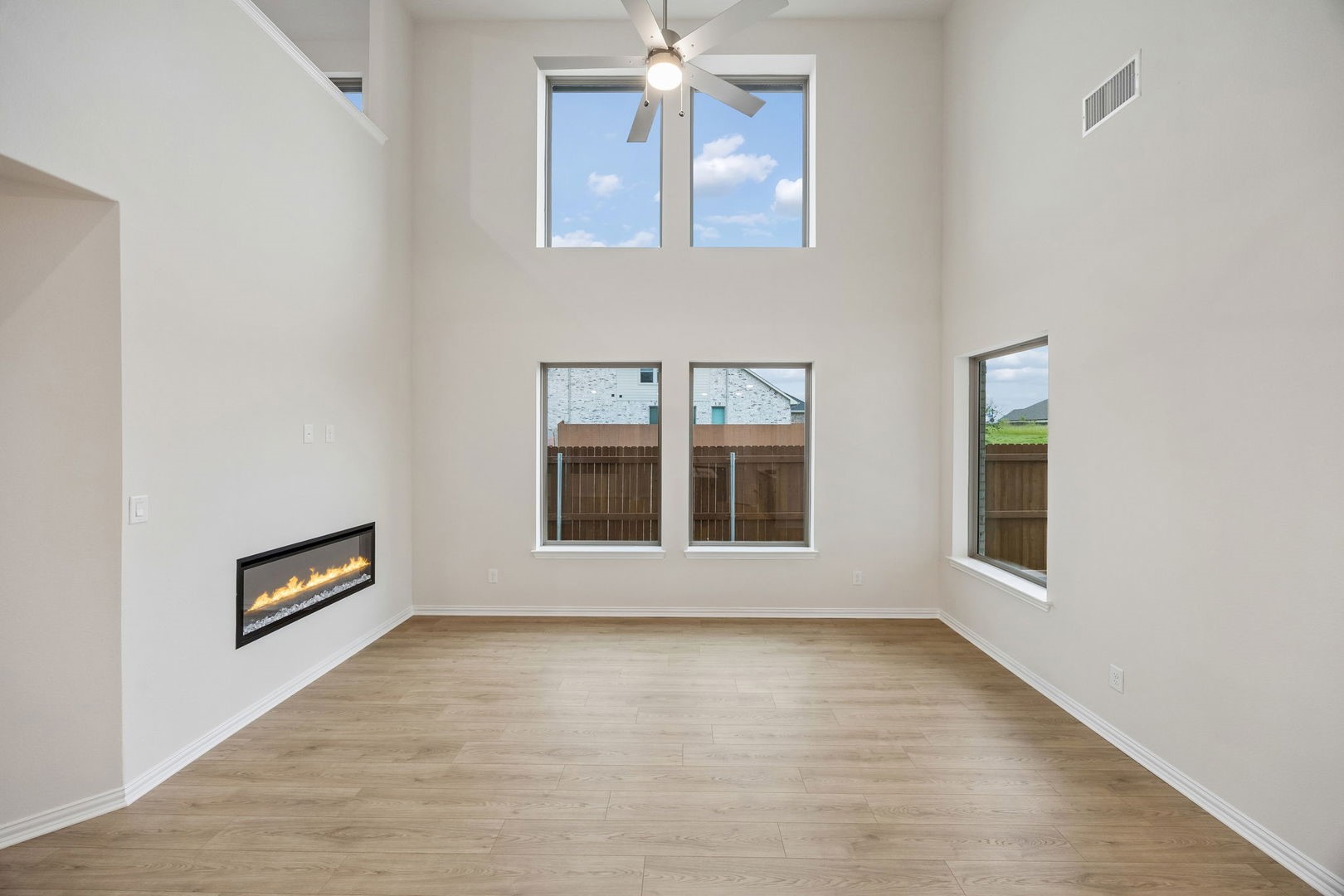 4149 Beale Street Heartland TX 75114