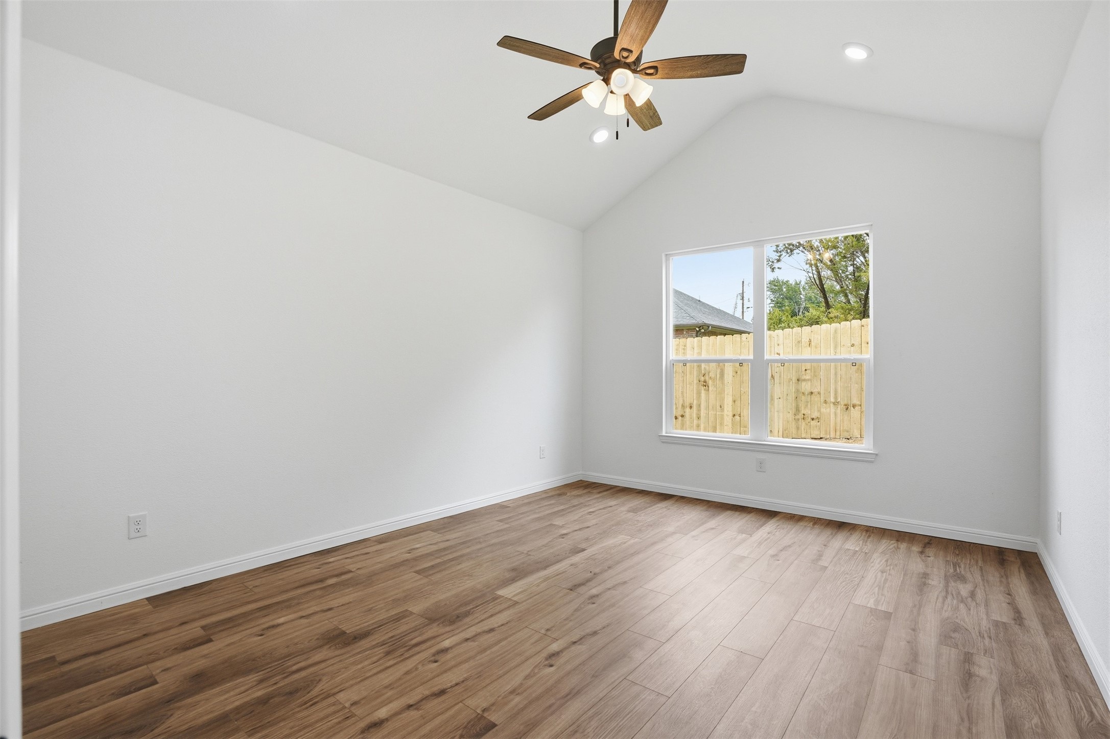 5423 Firewood Trail Granbury TX 76048