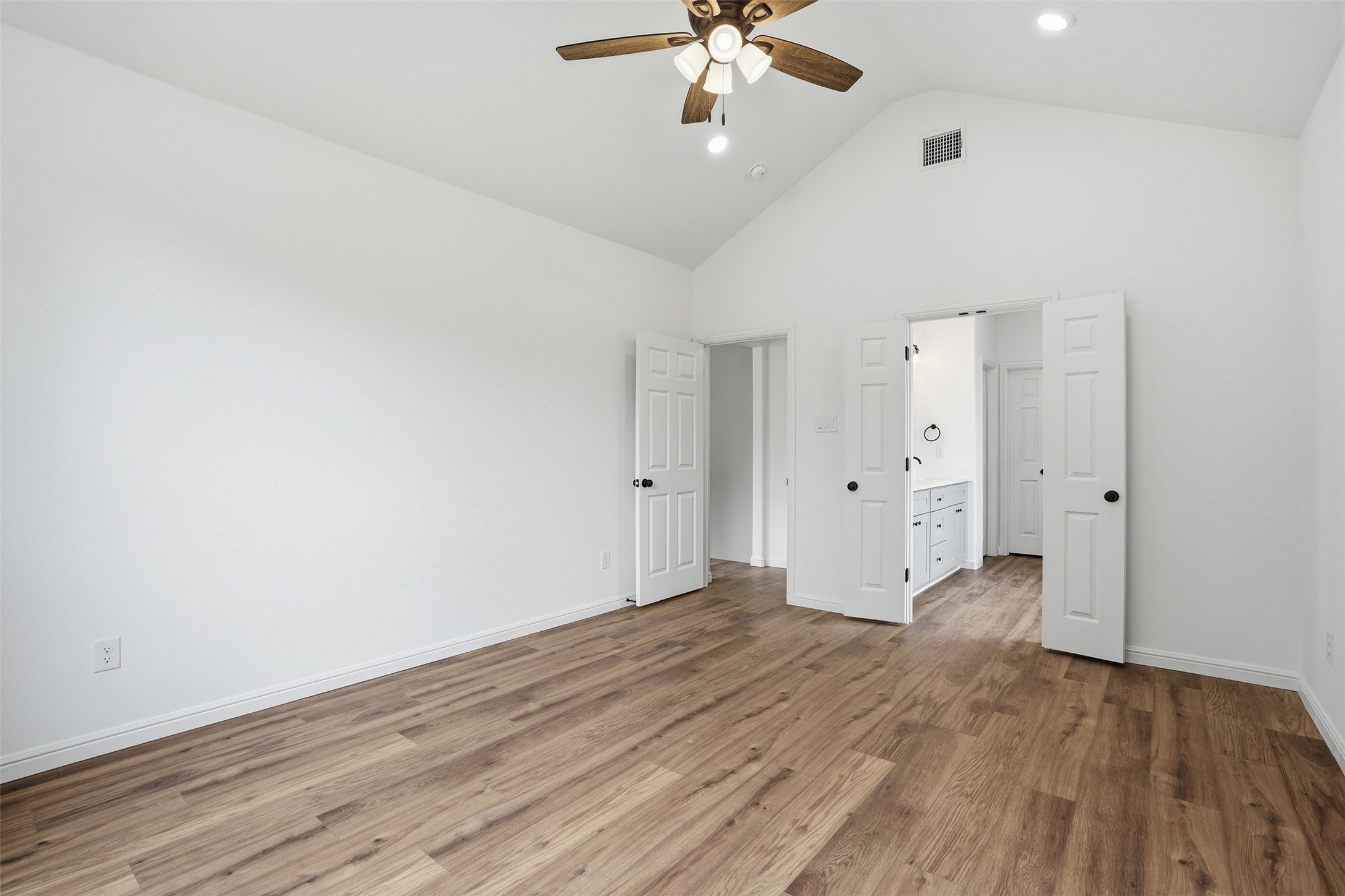 5423 Firewood Trail Granbury TX 76048